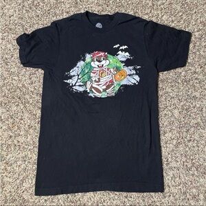 Buc-ees Shirt Adult Sm Black Halloween Mummy Beaver Trick Or Treat Boo Crew Tee